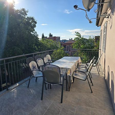 Apartment Tome Биоград-на-Мору Экстерьер фото
