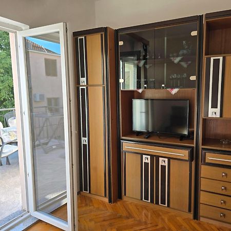 Apartment Tome Биоград-на-Мору Экстерьер фото