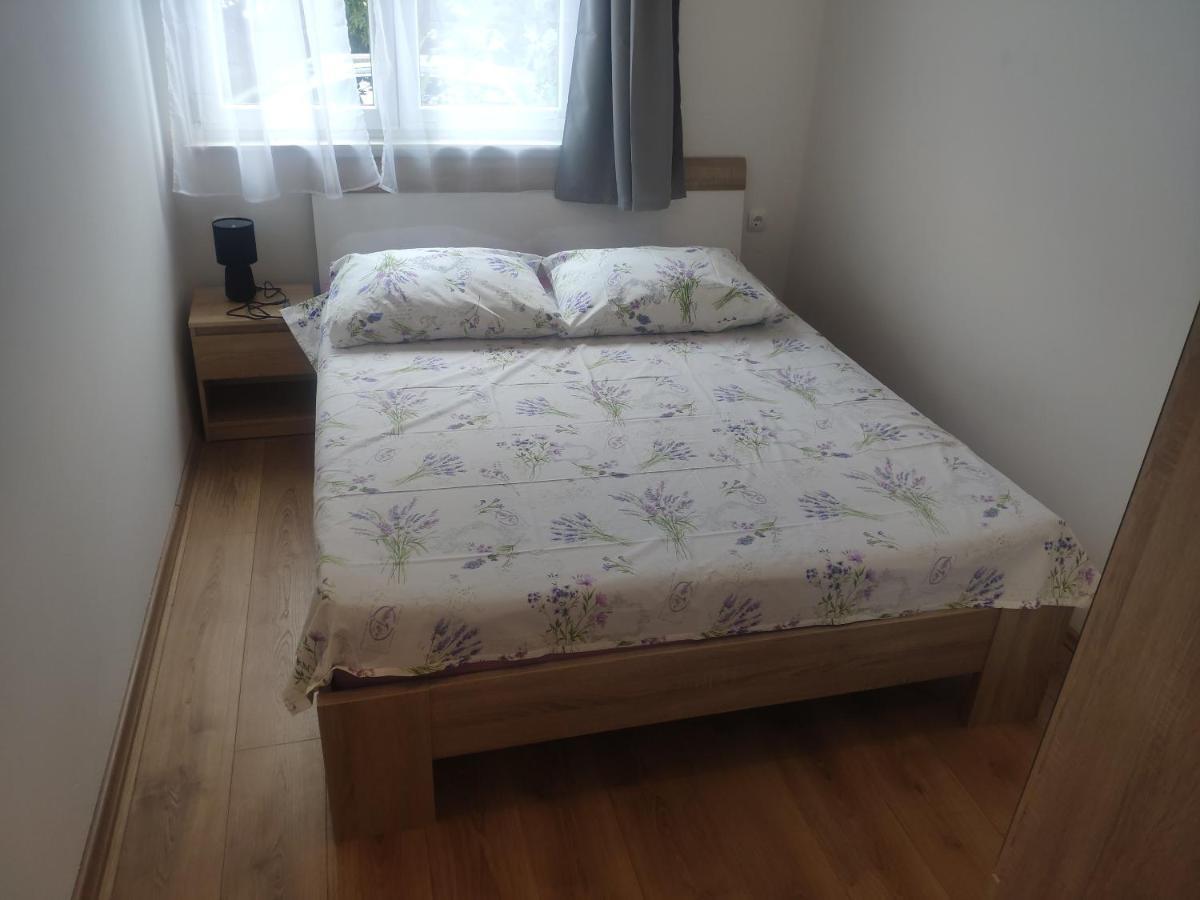 Apartment Tome Биоград-на-Мору Экстерьер фото