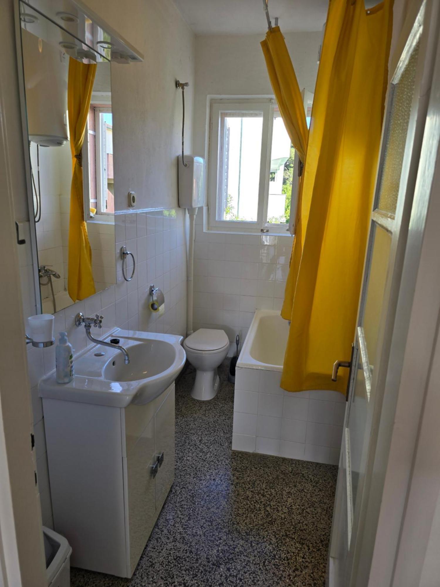 Apartment Tome Биоград-на-Мору Экстерьер фото