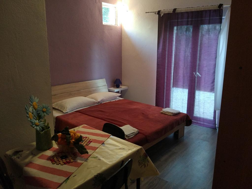 Apartment Tome Биоград-на-Мору Экстерьер фото